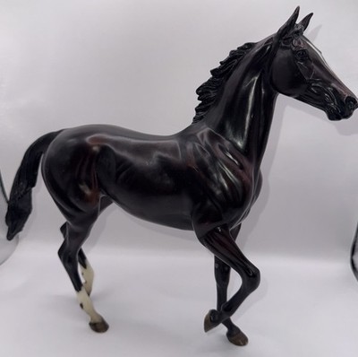 Breyer ''Zenyatta'' Traditional Thoroughbred Racehorse Royalty #1478 Used