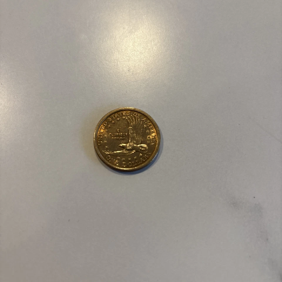 RARE cheerios 2000 p sacagawea dollar coin (very good condition) - Image 3 of 4