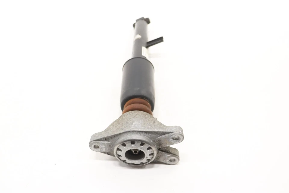 2019 - 2025 BMW 330I G20 XDRIVE REAR RIGHT SIDE SUSPENSION SHOCK ABSORBER OEM - Image 2 of 4