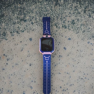 Kids  Q12 Gps Sim Card Watch