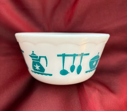 VTG 1950 Hazel Atlas 7 3/4" Turquoise & White Mixing Bowl Utensils Pattern 14B13