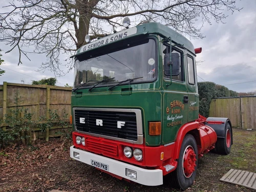 erf c series factory sleeper - Picture 1 of 2