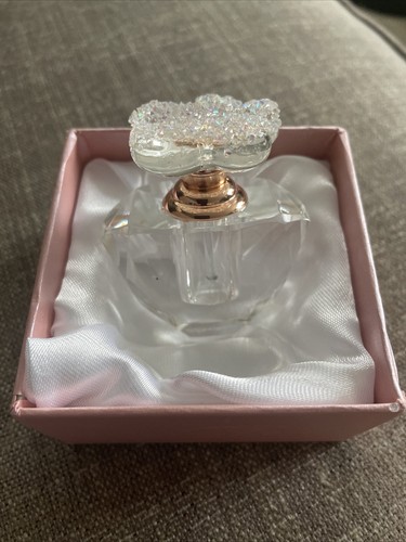 Oleg Cassini Sparkling Crystals Mini Perfume Bottle NIB Butterfly Signed 2.75" - Picture 4 of 6