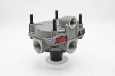WABCO 9730110017 Relaisventil 037