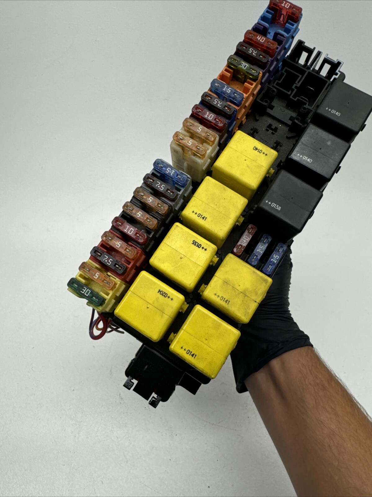 03-12 Mercedes R230 SL500 SL55 AMG Front Left SAM Fuse Box Control Module OEM