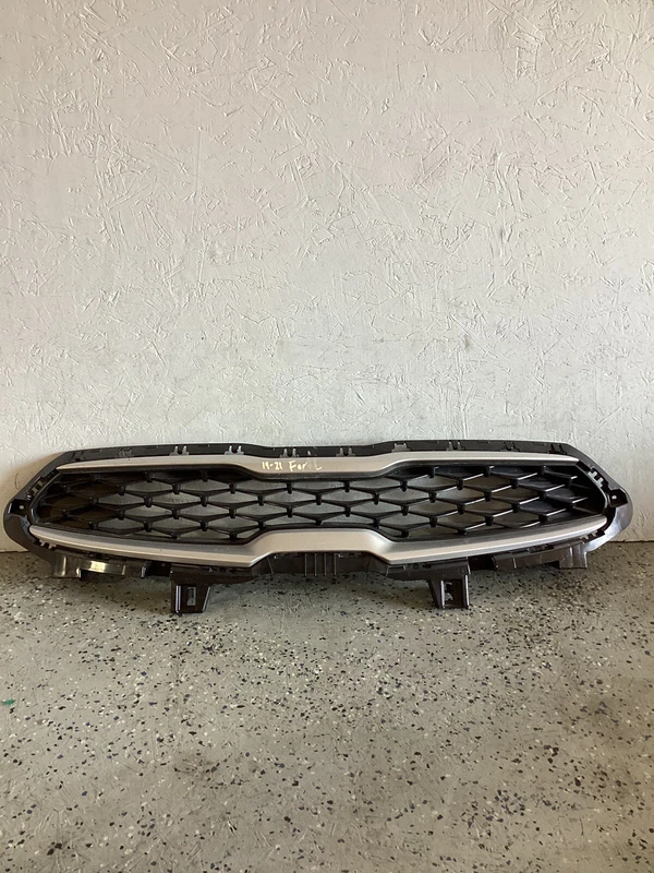Kia Forte Grille 2019 2020 2021 Used Oem 86350m6000