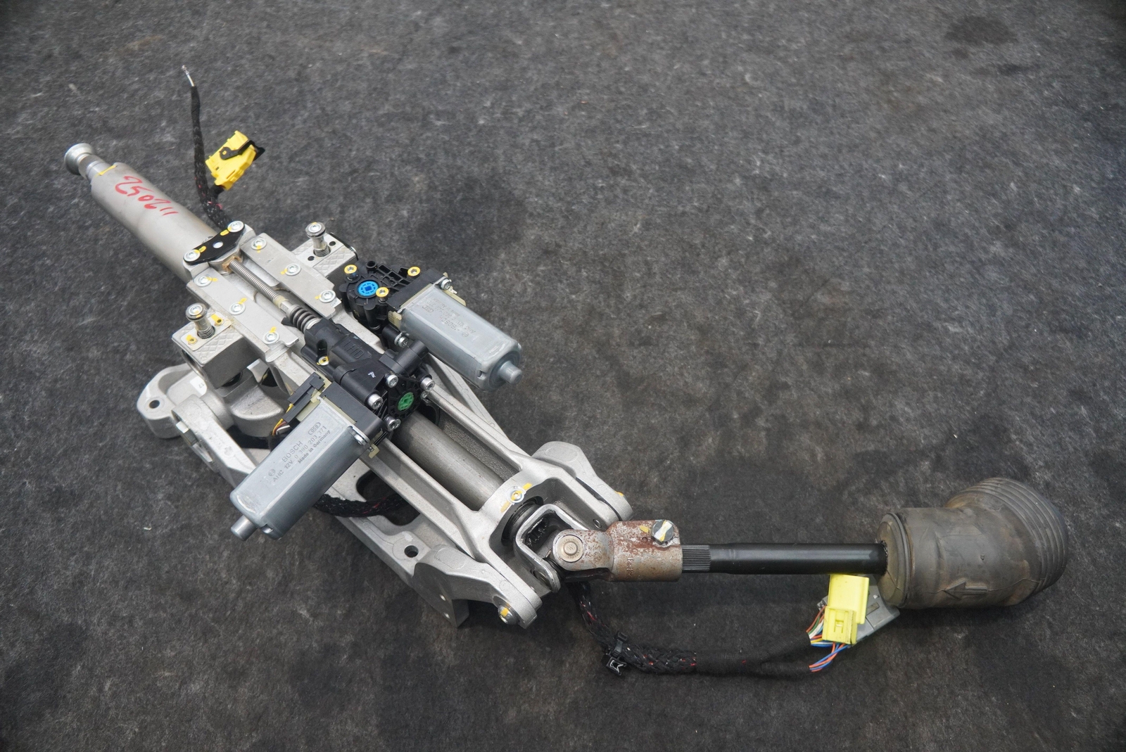 Steering Column Assembly 11D0083RP OEM McLaren 720S Spider 2020