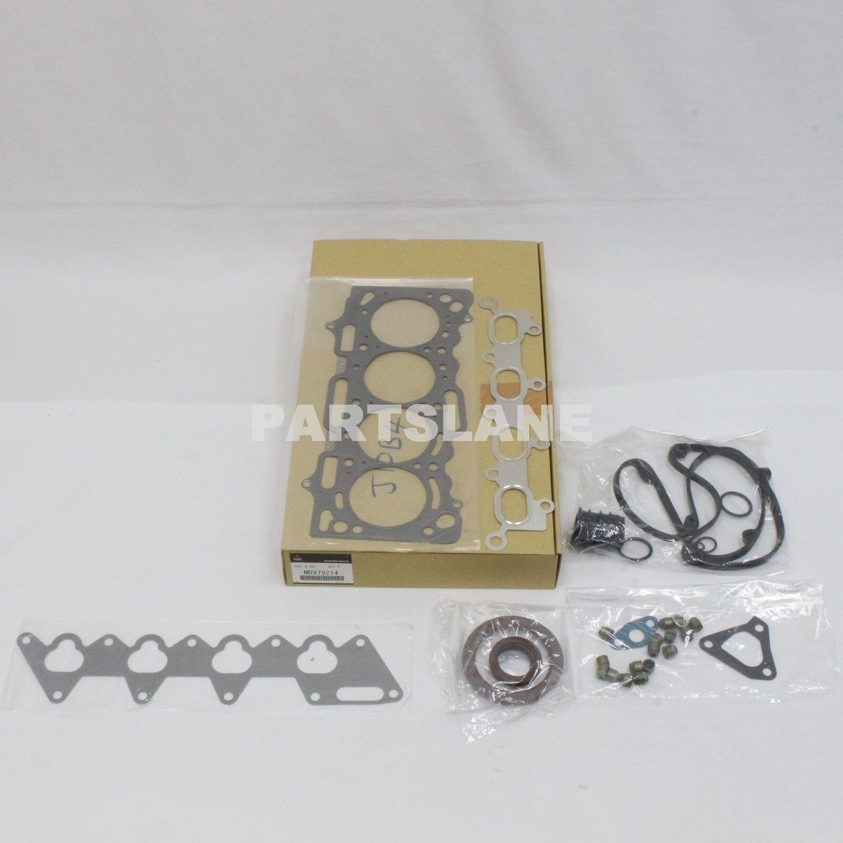 Mitsubishi Lancer OEM Genuine Engine Overhaul Gasket Kit
