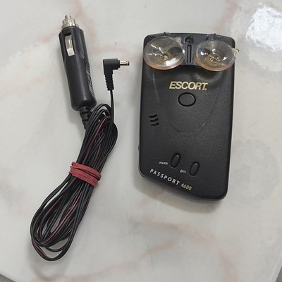 Escort Passport 4600 Radar Laser Detector with Power Cord & Mount - TESTED
