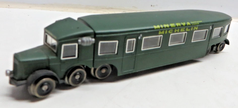 Märklin 3123 H0 Schienenbus Michelin Minerva geprüft