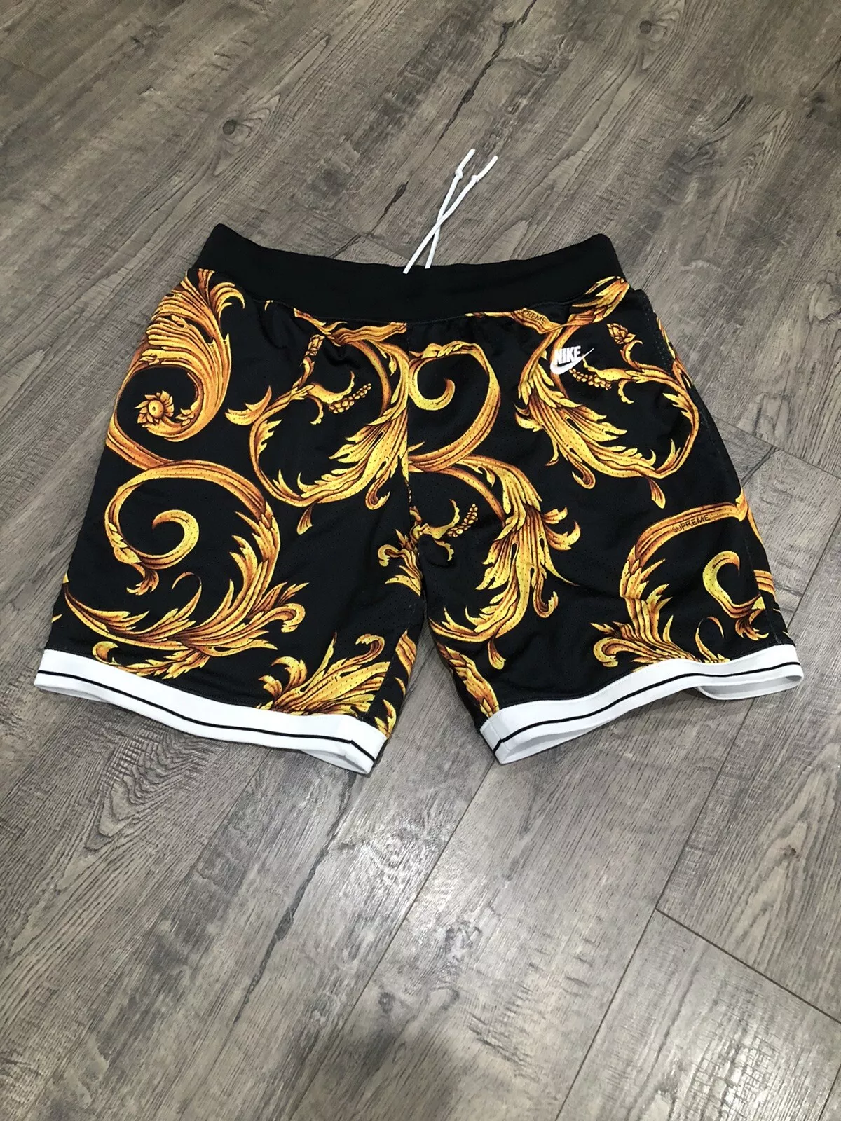 Short de basketball Supreme Nike Foamposite noir taille moyenne SS 14 100 % authentique