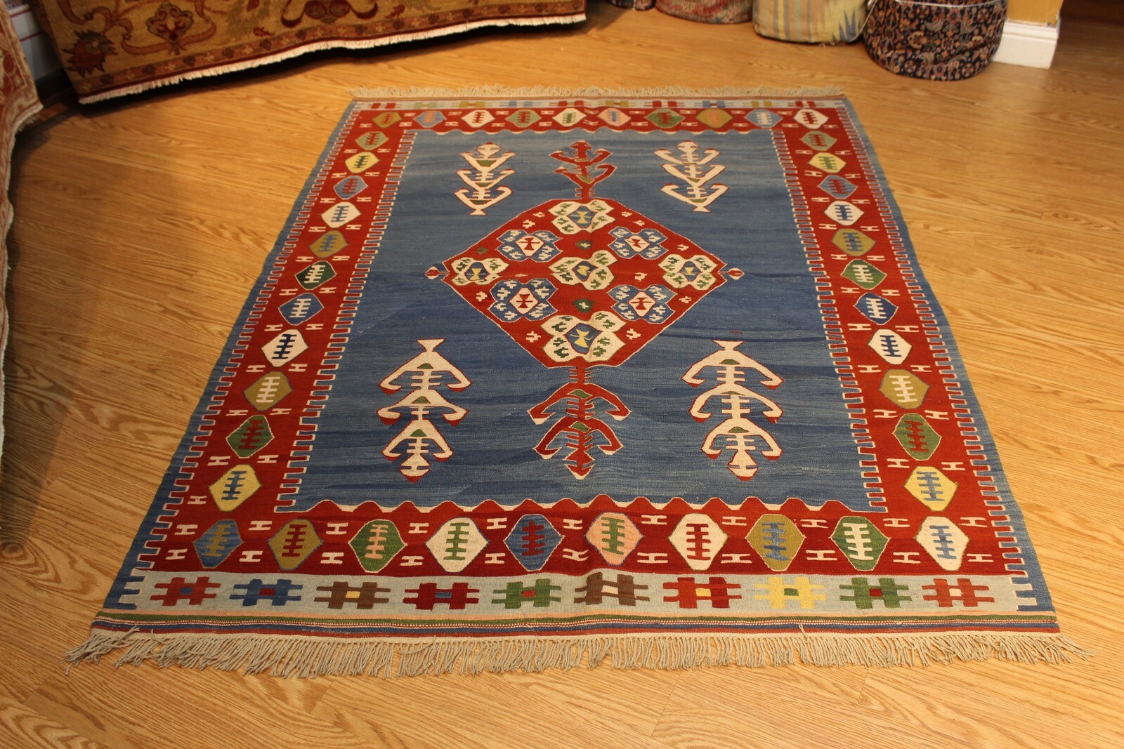 Picture 2 of 9