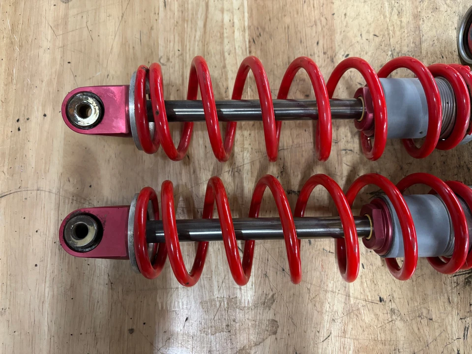 Polaris IQ RMK Walker Evans 2008-2013 amortiguador delantero 18" Rush shift dragon Rev 800 Foto 2 de 4