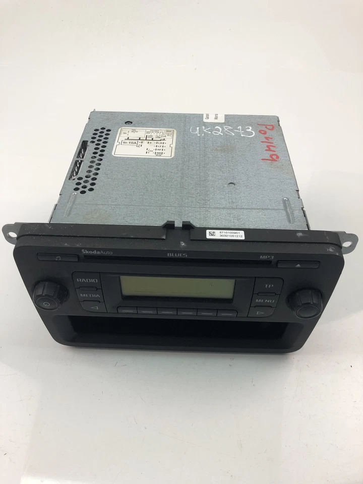 SKODA FABIA II 542 Musik-Player ohne GPS 5J0035152A 2009 23831682 - Bild 2 von 4