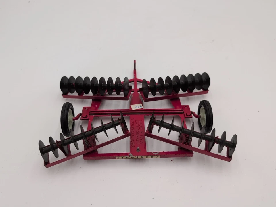 1/16 Ertl Farm Toy Cockshutt Disk #3 - Image 4 of 4