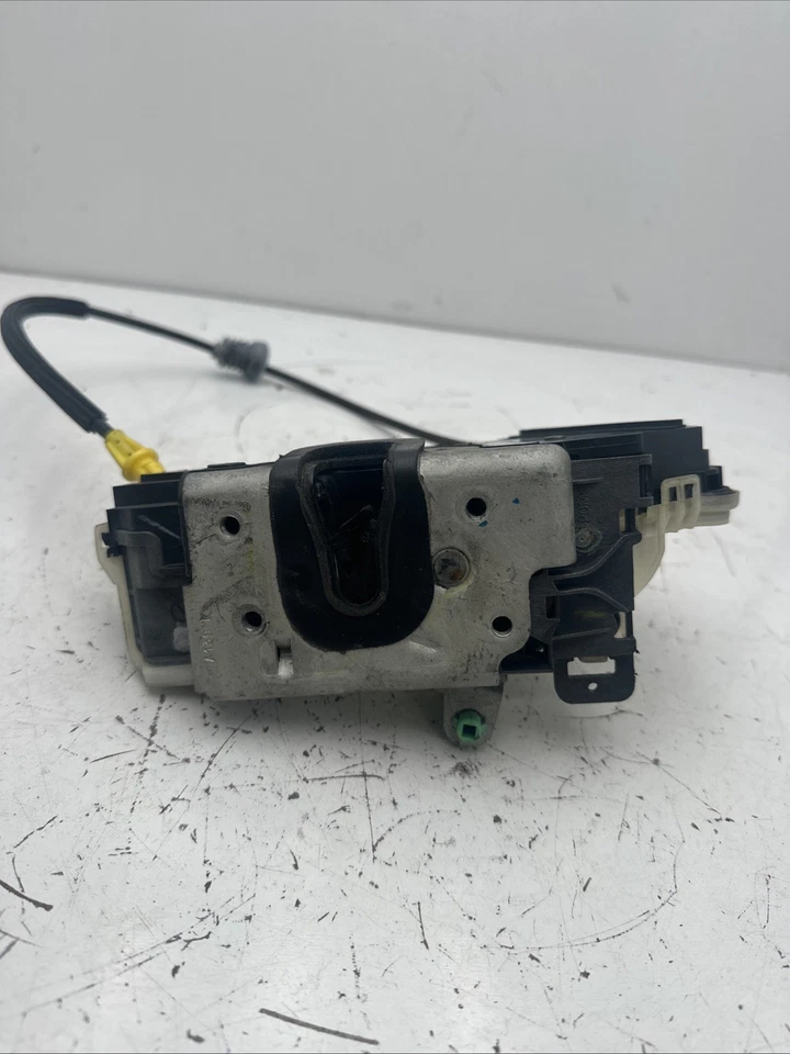 Actuador de pestillo de cerradura de puerta trasera izquierda Ford Flex 09-19 OEM Foto 3 de 4