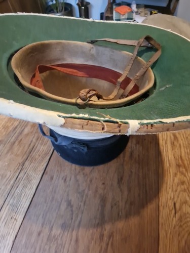Early 20th Century British Navy Tropical Pith Helmet - Foto 18 di 24