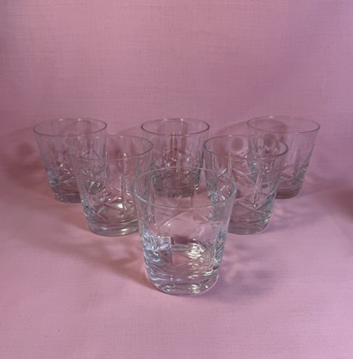   Sechs geschliffene Glas Kristall Wisky Gläser Stern und Punkt