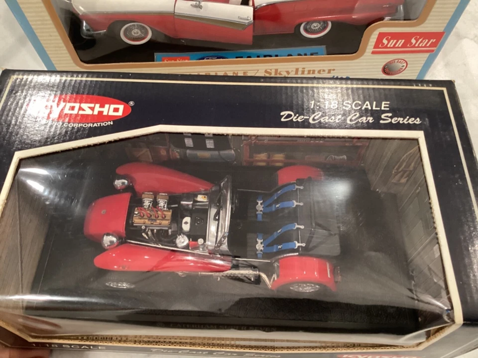 Kyosho 1:18 Caterham Super Seven Clam Shell Wing - Image 2 of 3