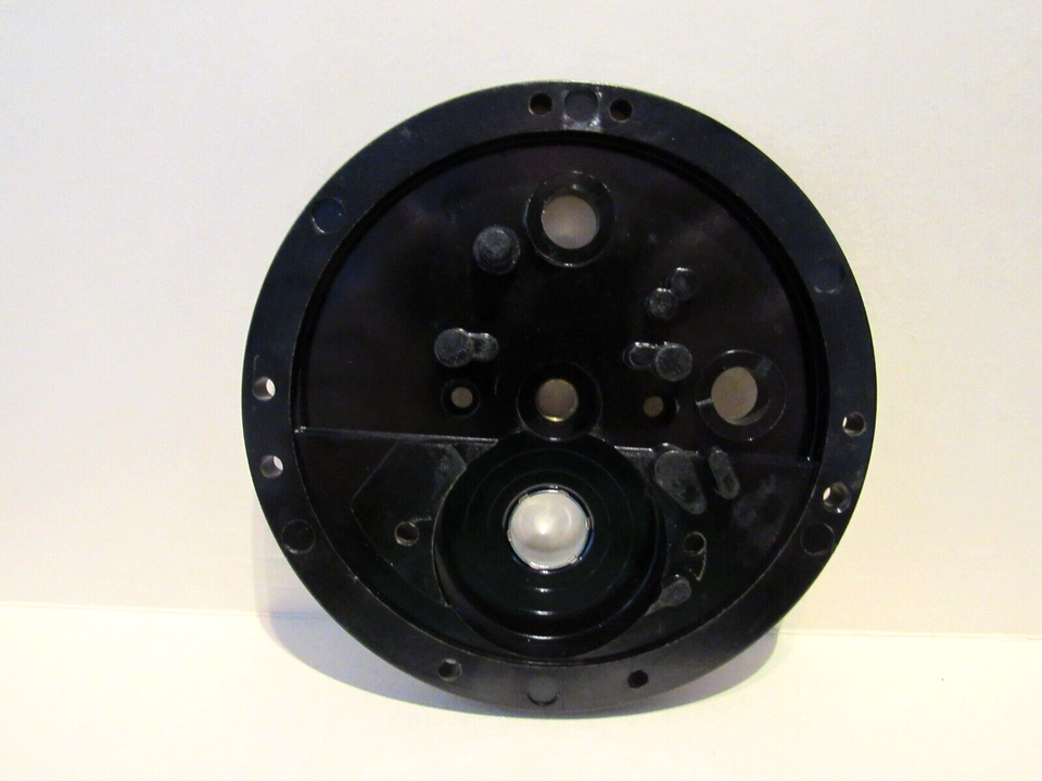 589170D160 Toyota Yaris Garniture d'extrémité latérale du tableau de