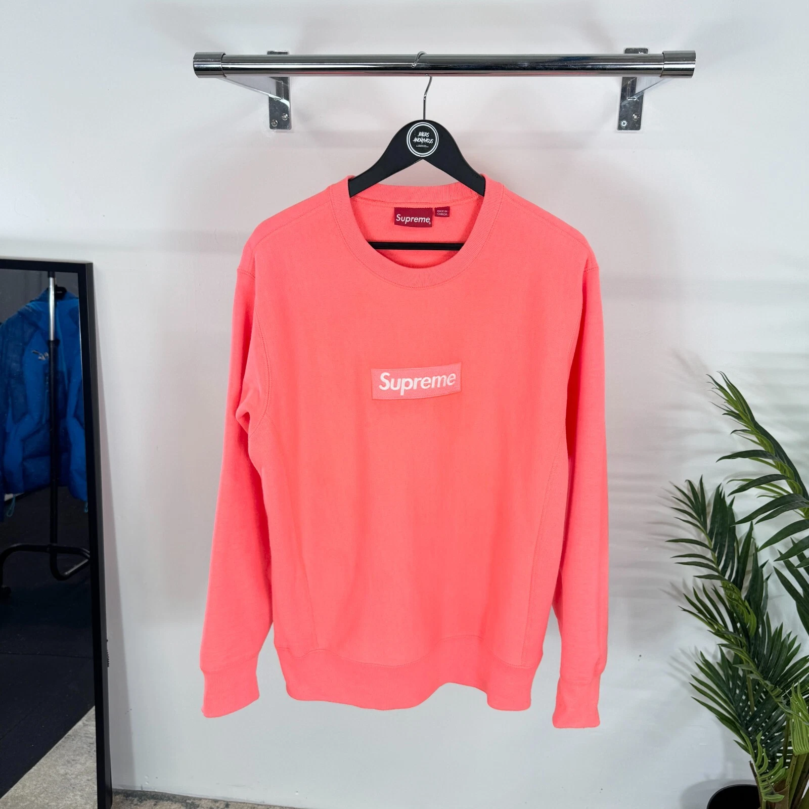 Sweat shirt col rond rose avec logo Supreme Box PRIX CONSEILLÉ *ÉPUISÉ DANS LE MONDE ENTIER ?*