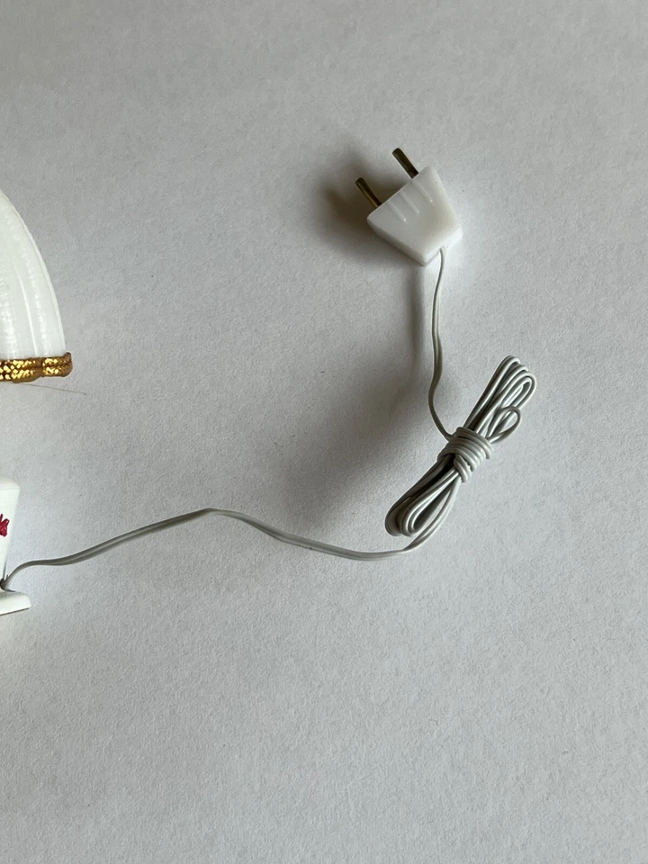 Lámpara floral de mesa de colección casa de muñecas miniatura luz enchufe funciona metal/plástico Foto 3 de 4