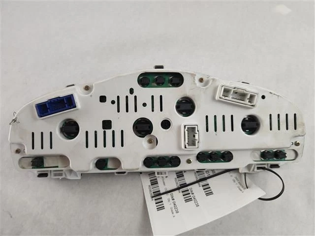 2001-2004 Hyundai Santa Fe OEM Speedometer Instrument Cluster 94001-26120 140K Foto 2 de 4