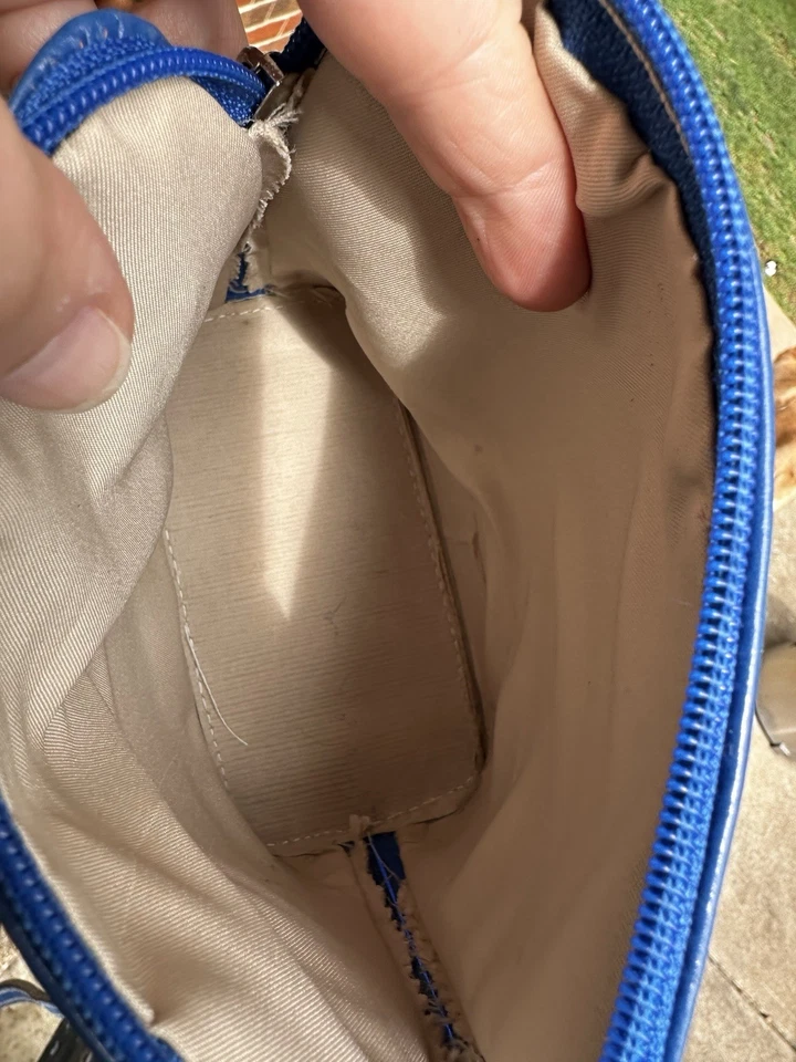 Bolso Bandolera Vera Pelle Pequeño de Cuero Azul Bolso Mensajero Hecho en Italia Foto 4 de 4