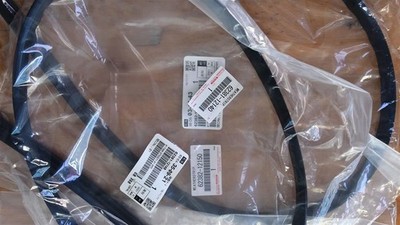 TOYOTA LEVIN TRUENO AE86 Genuine Front Roof Side Rail Weatherstrip RH LH Set New