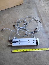 New Festo DFM-12-160-B-P-A-GF Guided Drive Pneumatic Cylinder