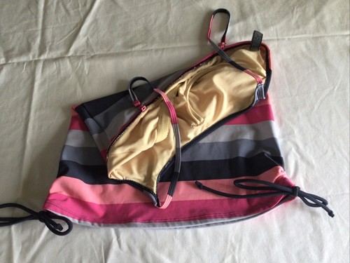Liz Claiborne Women Pink Swimsuit Top Size 6 - Picture 2 of 7
