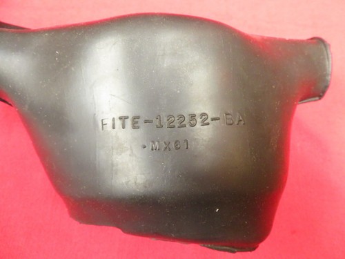 91,92,93, Mustang, GT, Cobra, 5.0, Distributor Cap Rubber Dust Boot Cover - Picture 2 of 12