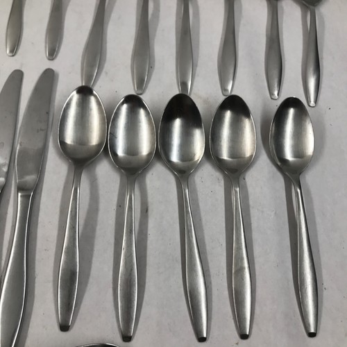 Oneida Jasmine 38 Piece Lot 18/10 Stainless Knife Fork Spoon Serve Replacement - Picture 7 of 13