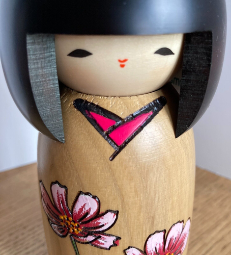 Japanese Kokeshi Doll Woody Craft Carved Wood Hand Painted Pink Flowers 5.75" - Picture 13 of 20