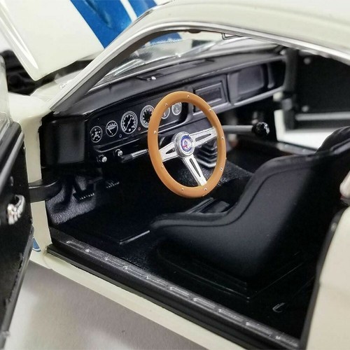 ACME 1:18 1965 Shelby GT350R Prototipo #98 Ken Miles Diecast Blanco A1801846 - Imagen 3 de 6