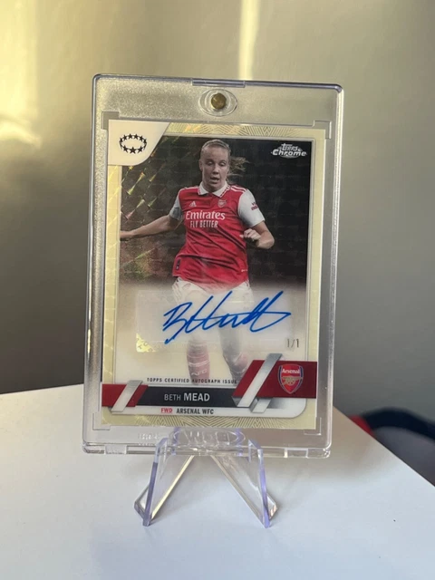 Beth Mead 1/1 ONE-OF-ONE Autograph  - 2022/23 Topps Chrome UEFA Women’s Soccer