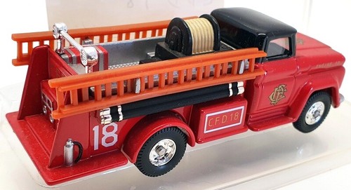 Corgi 9.5cm Long Fire Truck CS90009 - GMC Fire Pumper Chicago Fire Department - Picture 2 of 6