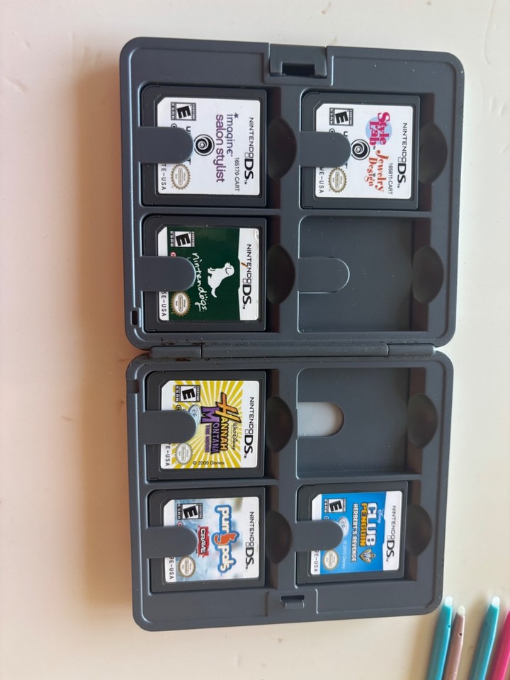 Nintendo game boy advance sp, Nintendo DS lite, Nintendo DSI consoles ...