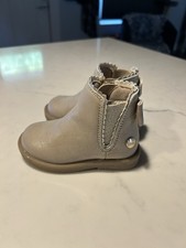Darling Nicole Miller Sparkly Toddler Booties with Bow Size 4