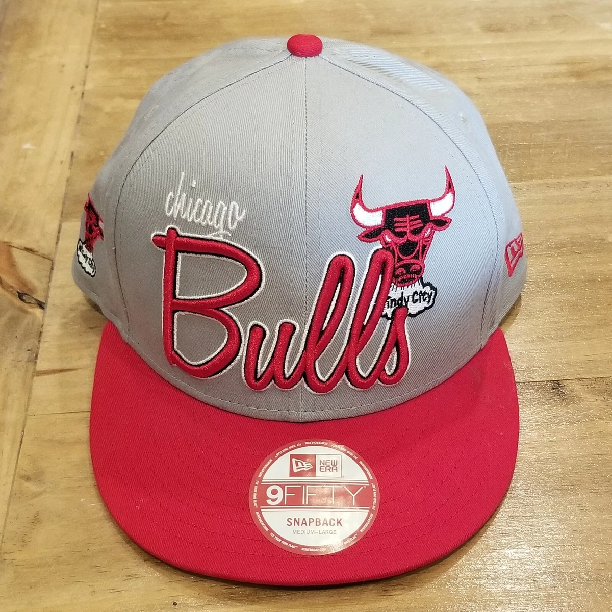 Men's Chicago Bulls New Era White Script 9FIFTY Snapback Hat