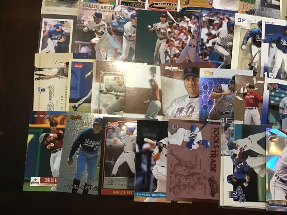 CARLOS BELTRAN Oddball Insert & Regular issue Baseball  ROYALS YOU CHOOSE - Image 2 of 4