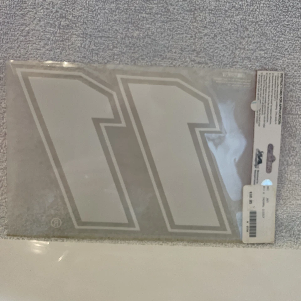 "Calcomanía troquelada térmica Denny Hamlin #11 8"" #15" Foto 2 de 2