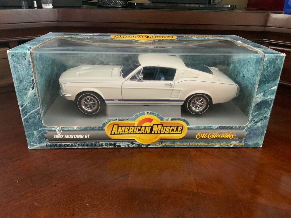 ERTL American Muscle Diecast 1:18 Scale 1967 Ford Mustang GT