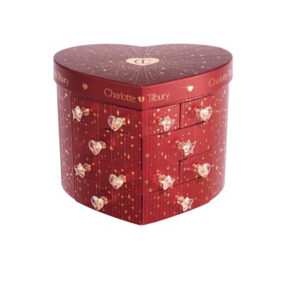 Charlotte Tilbury Charlotte's Beauty Treasure Chest of Love 2024