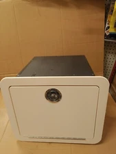 GRADY WHITE *NEW OEM* PROTOYPE PLANO STORAGE TACKLE BOX #32-0143 *REJECTED*