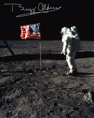 Repro-Autogramm - Apollo 11 - Buzz Aldrin - Moonwalk - 11,4 x 14,3cm