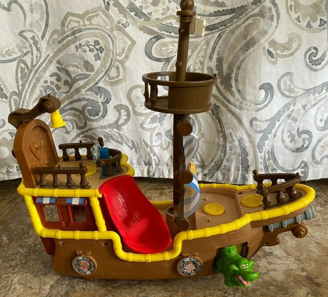 jake and the neverland pirates pirate ship