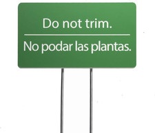 Do Not Trim Acrylic Yard Sign, Bilingual Plant Signs, Garden Markers, Set of 2 