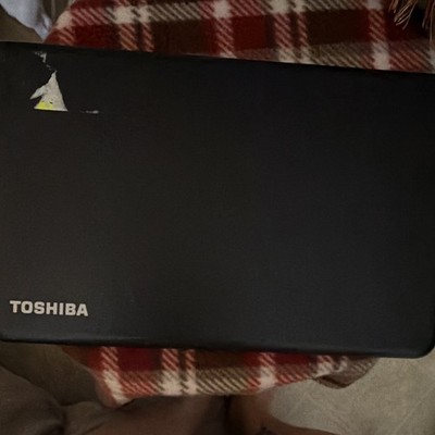 Toshiba Satellite C55-A5300 15.6'' Windows 8 Black HD TrueBrite HDMI USB 3.0