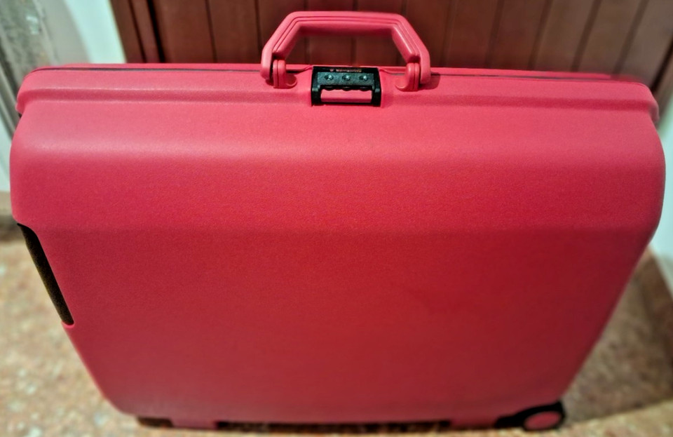 SAMSONITE Oyster BASIC Valigia Media Rossa Completa a Combinazione